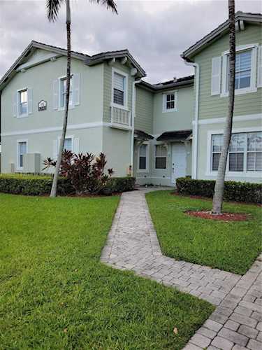 152 SE 29th Ave #2 Homestead, FL 33033