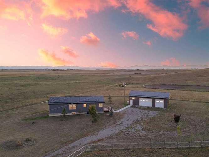 578061 64 St W Rural Foothills County, AB T0L 1H0
