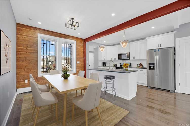 2063 Turnbull Ave Bronx, NY 10473
