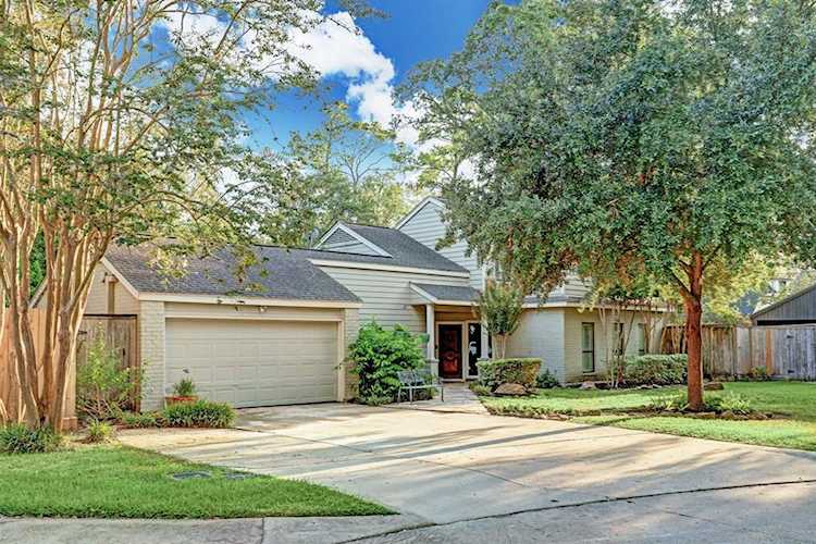 7 Wild Oak Circle Houston, TX 77055