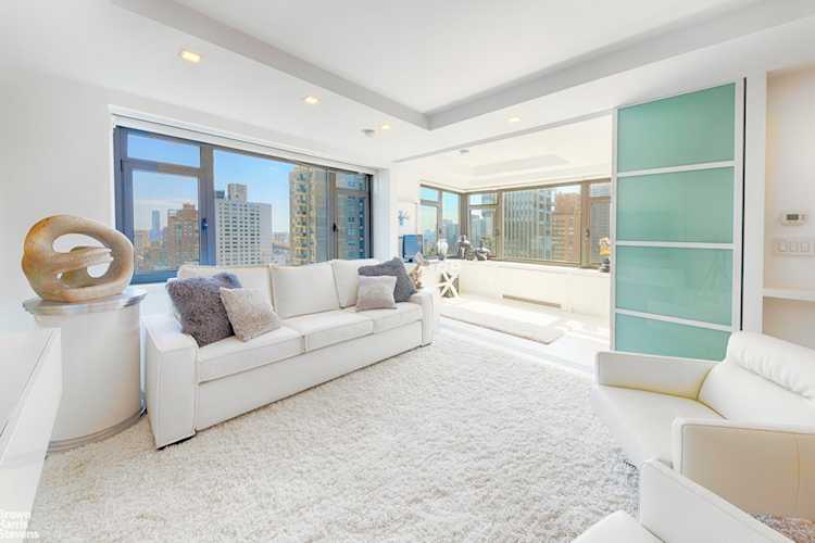 160 E 65th St #26B New York, NY 10065