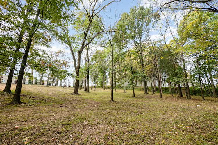 1 S Graycroft Ave Madison, TN 37115
