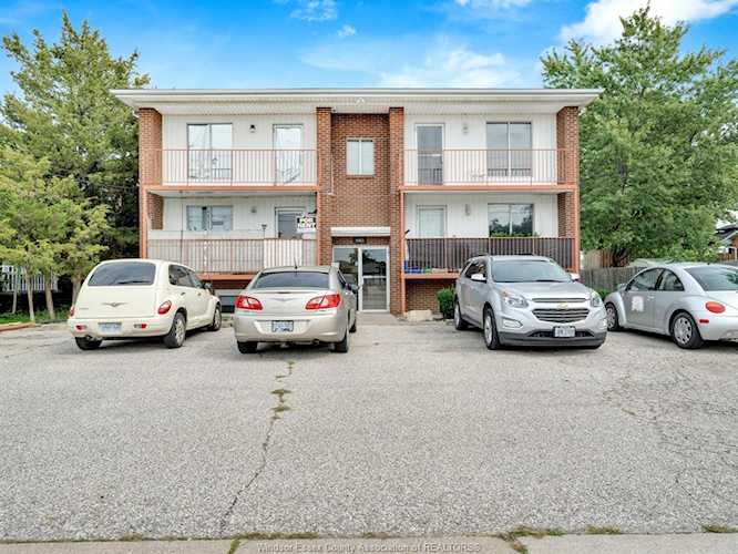 9465 Walker Rd McGregor, ON N0R 1J0