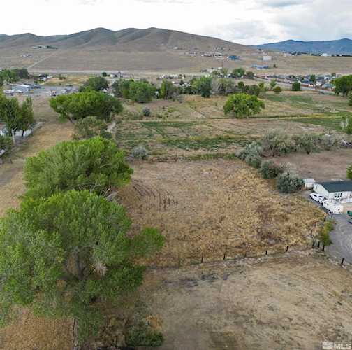 1370 Bart Lane Fernley, NV 89408