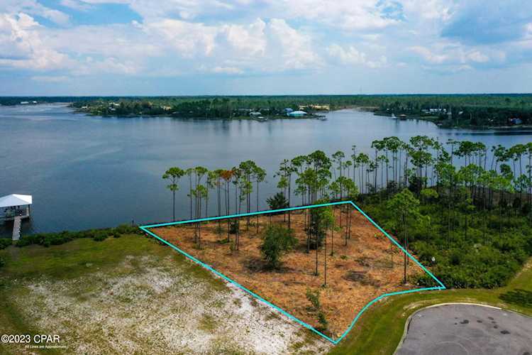 1002 Reel Easy Dr Panama City, FL 32404