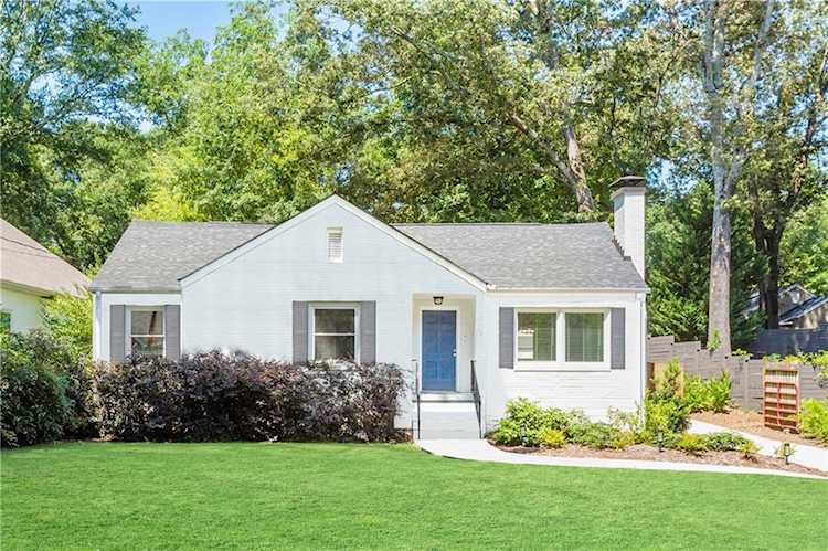1667 Fairway Hill Drive SE Atlanta, GA 30317