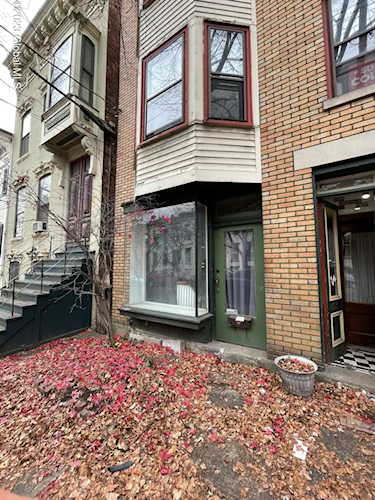 306 Hudson Ave Albany, NY 12210