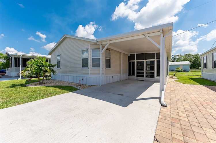 10100 Burnt Store Rd #15 Punta Gorda, FL 33950