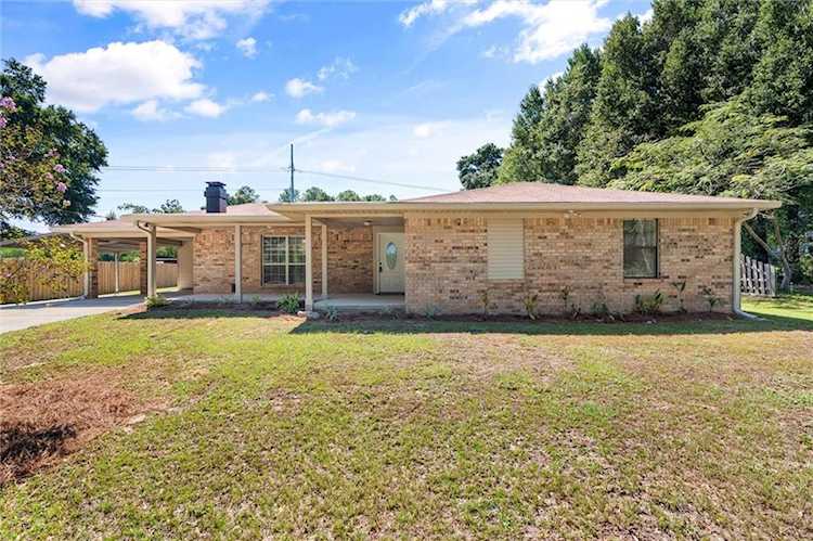 6651 Lauren Court Mobile, AL 36618