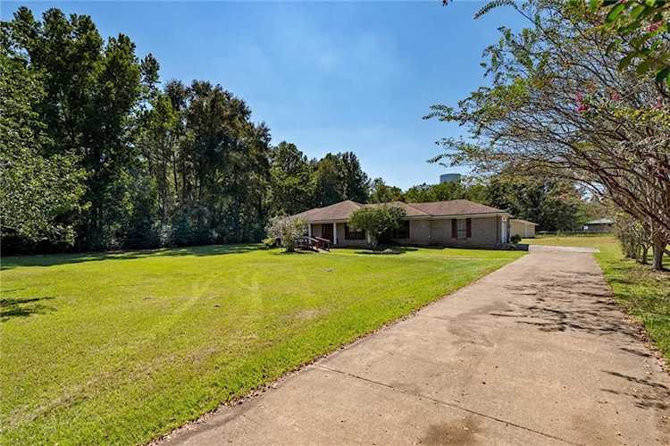 710 S Snow Road Mobile, AL 36608