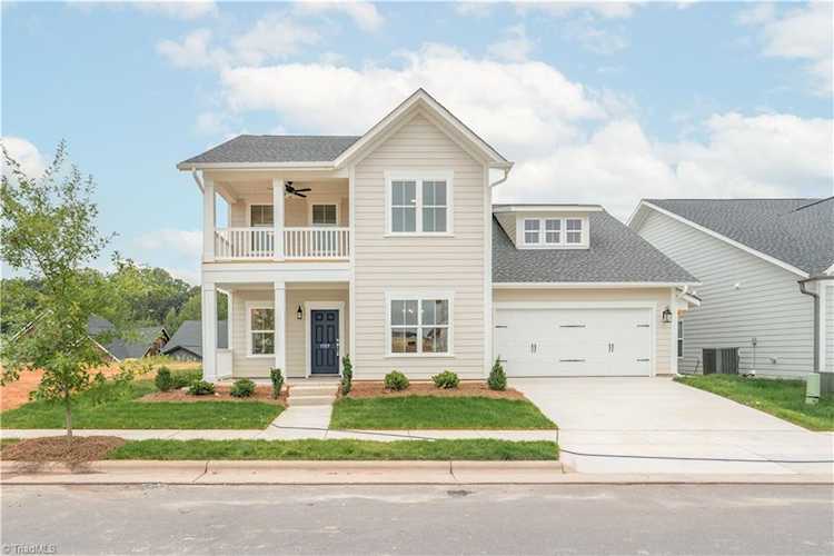 1727 Eastover Drive Kernersville, NC 27284