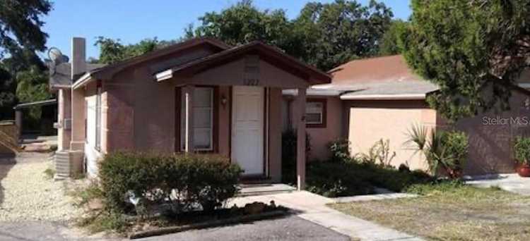 1227 Sunset Point Rd Clearwater, FL 33755