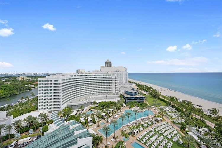 4391 Collins Ave #1605 Miami Beach, FL 33140