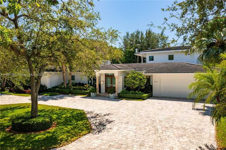 1254 Algardi Ave Coral Gables, FL 33146