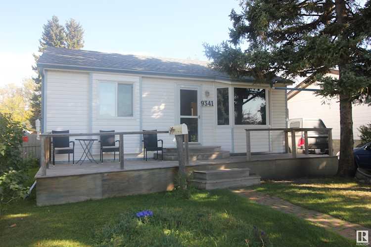 9341 154 Street Edmonton E4358925 AB Sherwood T5X 4P9 home for sale $299,900 Photo 1
