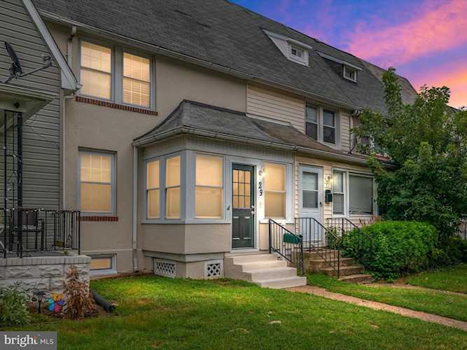 29 Eastship Rd Dundalk, MD 21222