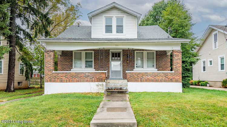 210 Fairlawn Rd Louisville, KY 40207
