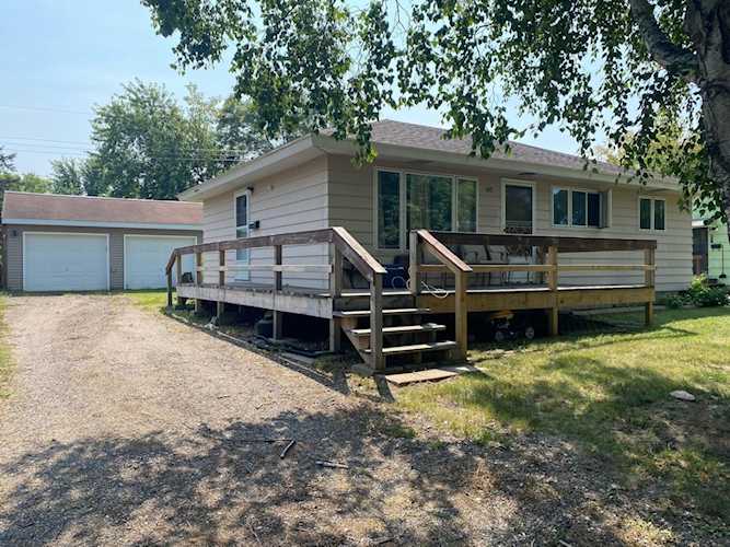 304 Dorchester Drive Hoyt Lakes, MN 55750