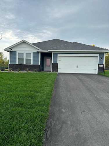 442 Wildflower Ln Waverly, MN 55390