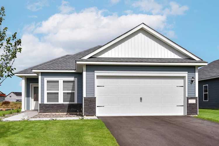 452 Wildflower Ln Waverly, MN 55390