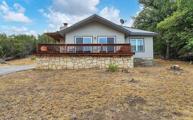1197 Sequoia TRL Canyon Lake, TX 78133