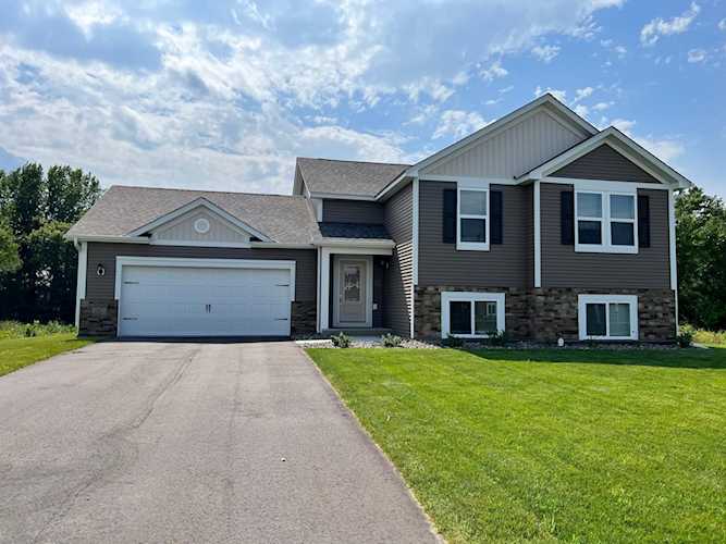 640 Irwin Circle Annandale, MN 55302