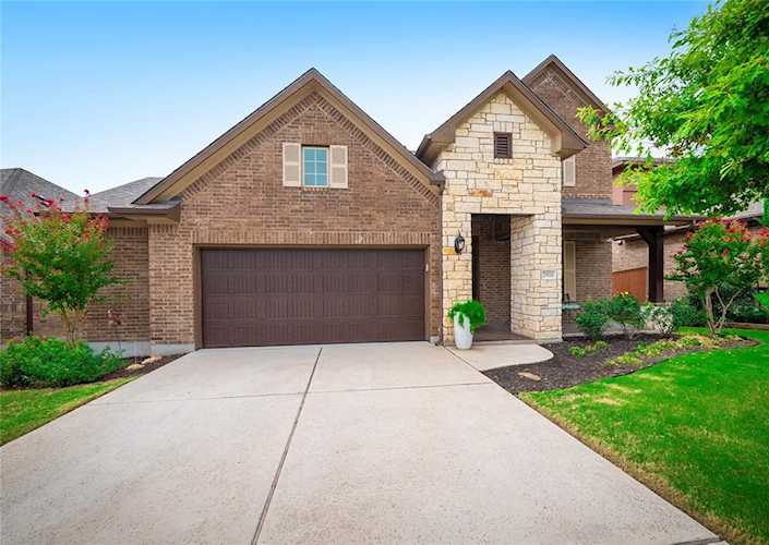2904 Rabbits Tail DR Leander, TX 78641