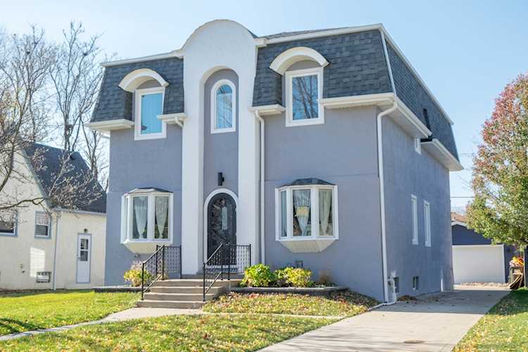 436 9th Ave La Grange, IL 60525