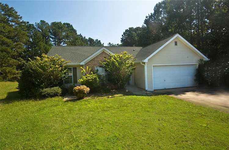 4726 Eagle Watch Drive Flowery Branch, GA 30542