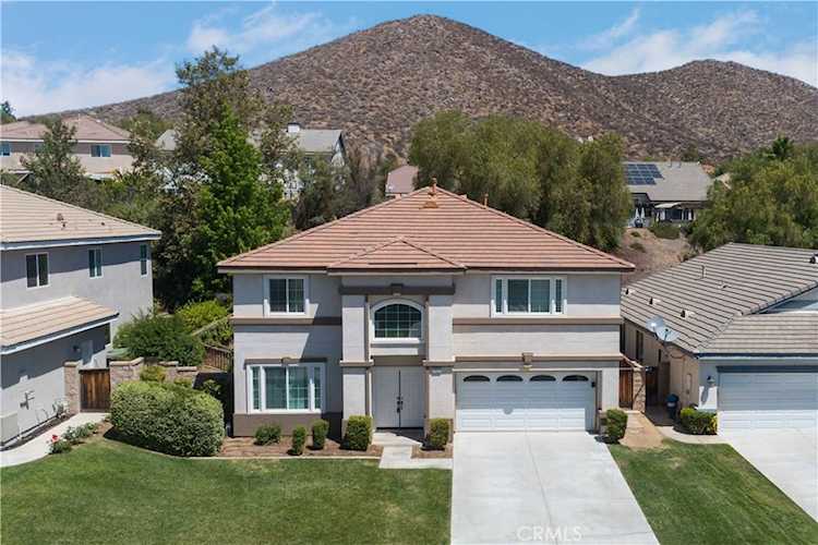 24836 Springbrook Way Menifee, CA 92584 | MLS SW23117731 Photo 1