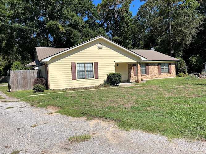 5959 Jonah Court Satsuma, AL 36572