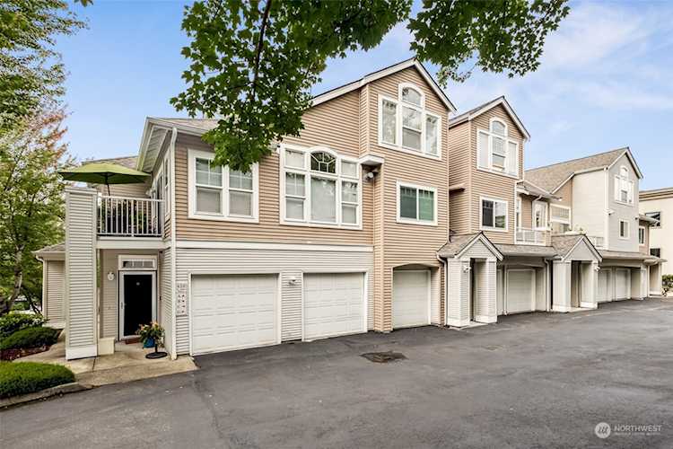 420 S 46th Place #H Renton, WA 98055