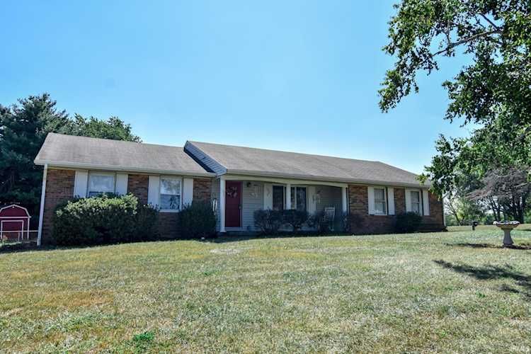 4020 Micheles Lane Mount Vernon, IN 47620