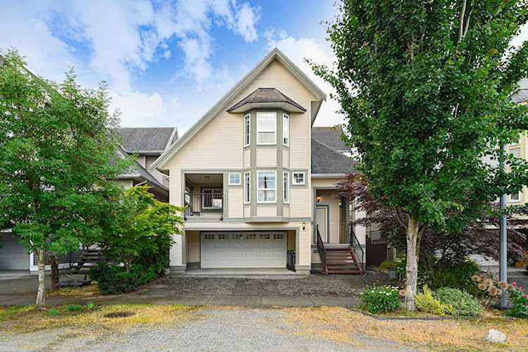 222 Dawe Street New Westminster, BC V3M 5N2