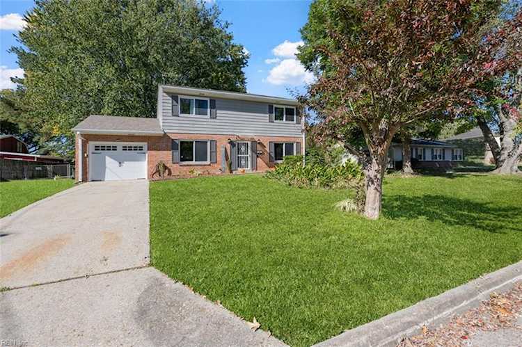 321 Malden Ln Newport News, VA 23602
