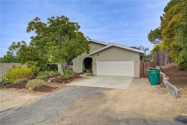 8983 Arcade Rd Atascadero, CA 93422