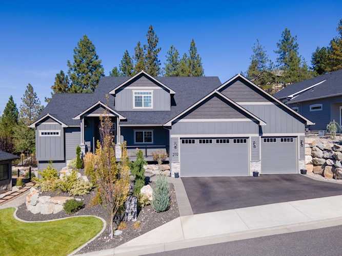 219 E Sapphire Ln Spokane, WA 99208