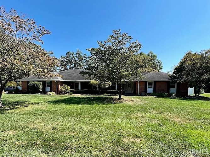 3264 Lakeside Dr. Jasper, IN 47546