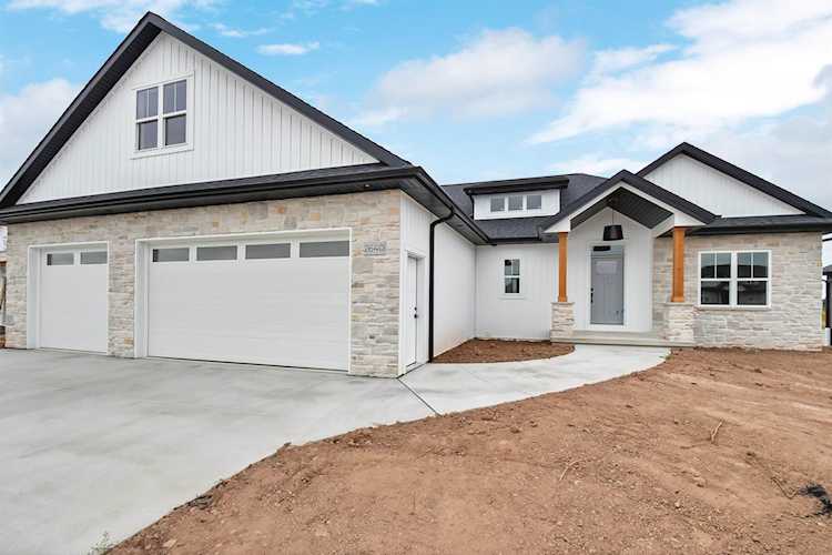 2640 Willow Grove Ln Green Bay, Village of Bellevue, WI 54311