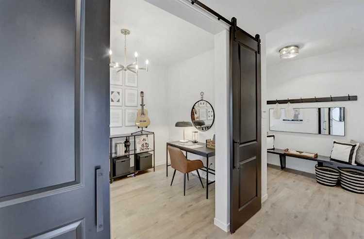 641 Cranbrook Gardens SE Calgary, AB T3M 3E6