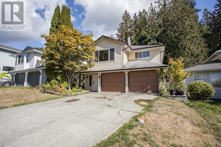 11270 Harrison Street Maple Ridge, BC V2X9P5