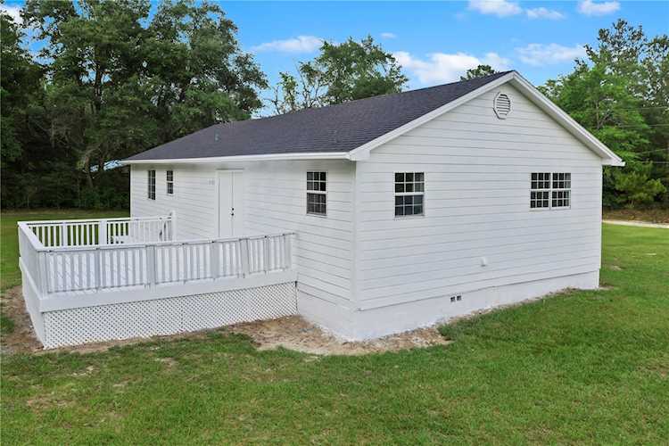 3239 Oblong CIRCLE Marianna, FL 32446
