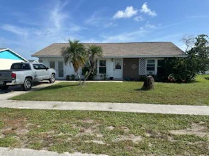 13528 Martha Ave Port Charlotte, FL 33981