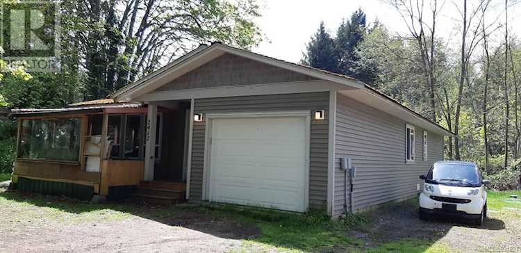 2412 Nanoose Beach Road Nanoose Bay, BC V9P9E5