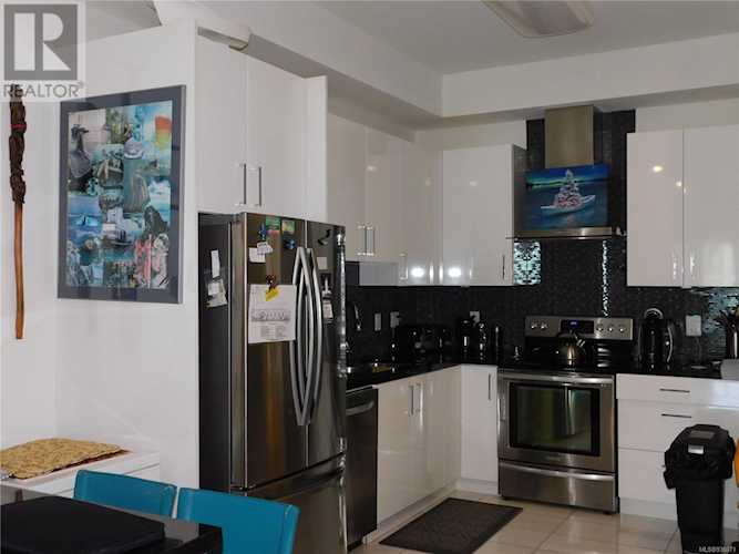 1250 Stewart Avenue #205 Nanaimo, BC V9S4C9
