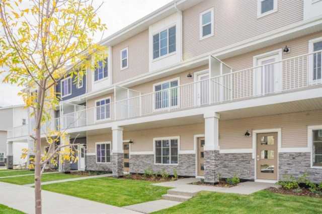 653 NE Savanna Blvd Calgary, AB T3J4B6