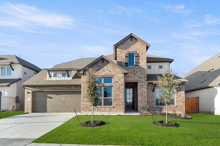 1829 Sauterne DR Leander, TX 78641