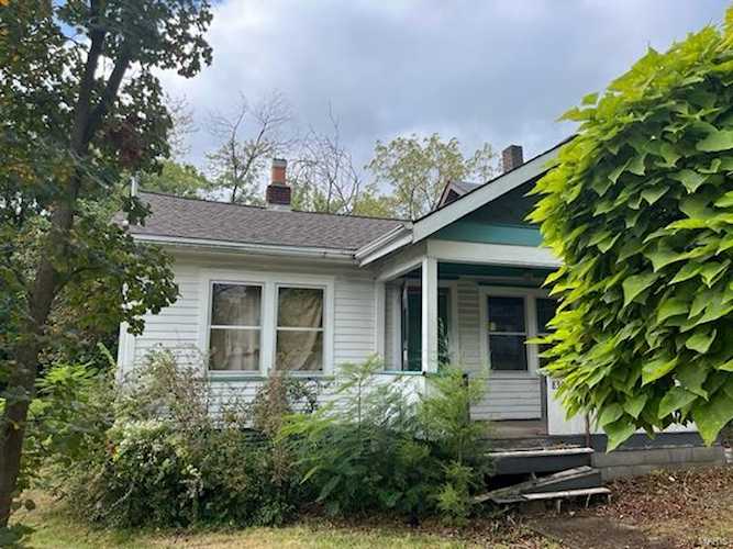 8304 Eads Ave St Louis, MO 63114