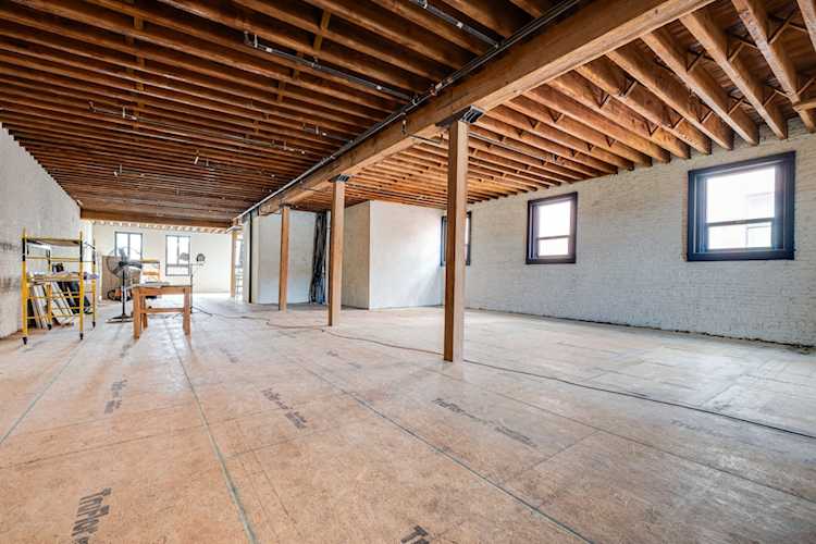 218 3rd Ave N #400 Nashville, TN 37201