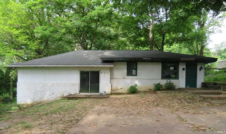 617 JOBES Lane Evansville, IN 47712